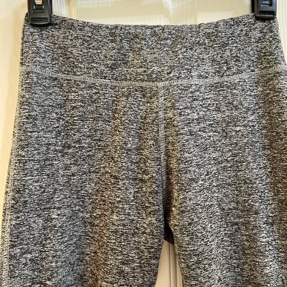Always Leggings Size Small - Picture 2 of 6